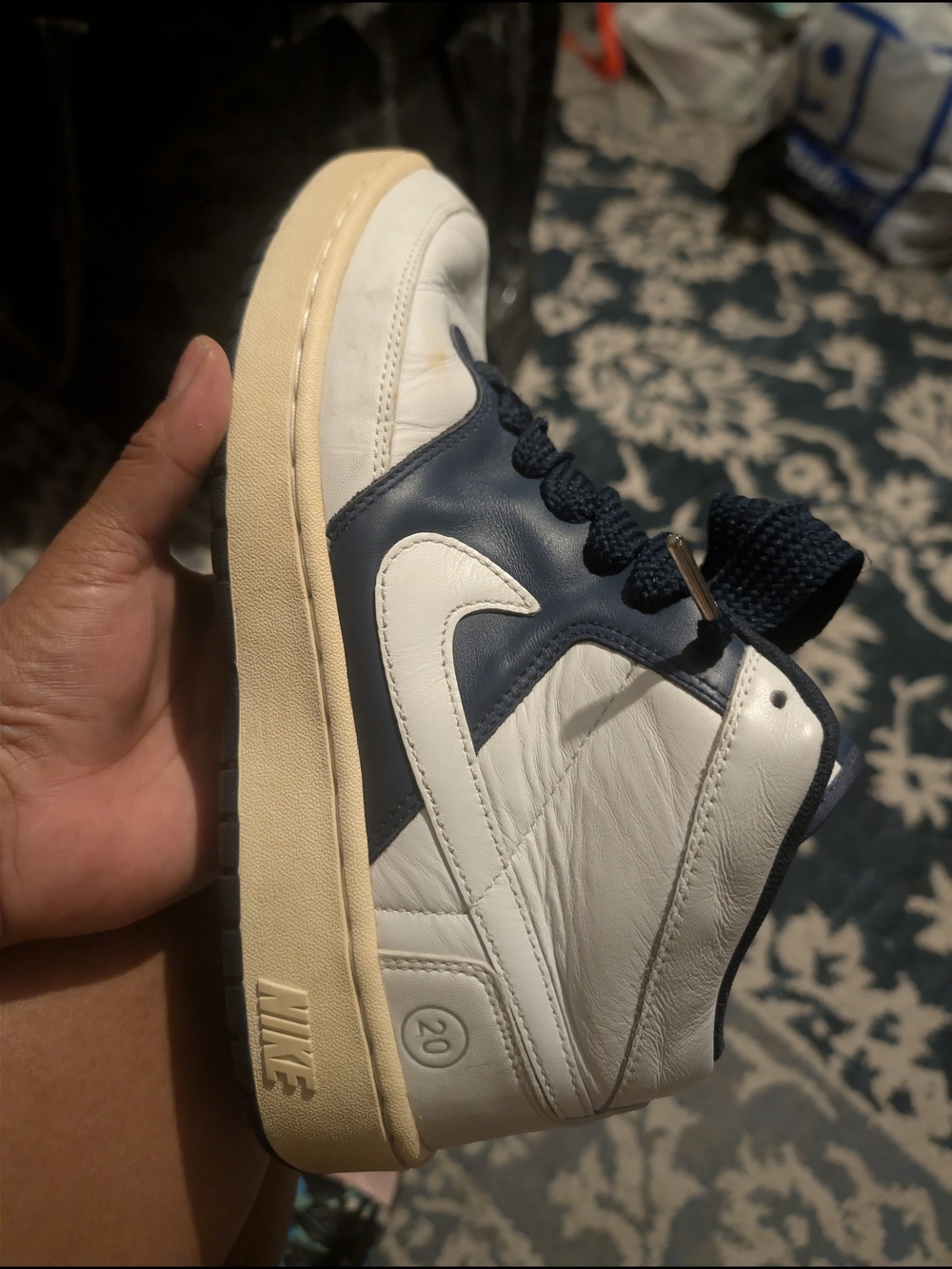 Nike High-Top Sneakers in White & Navy Blue - Picture 6 of 7